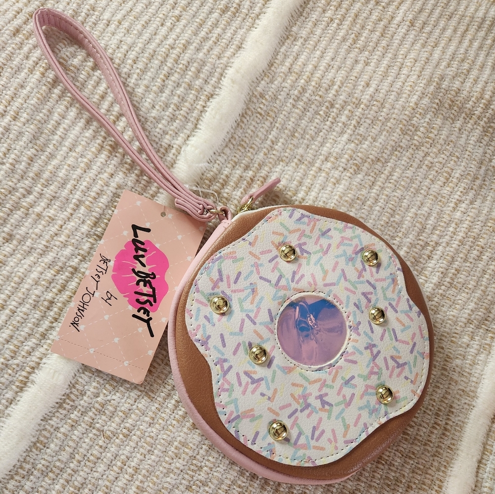 New Luv Betsey Johnson Donut Wrislet Bag
